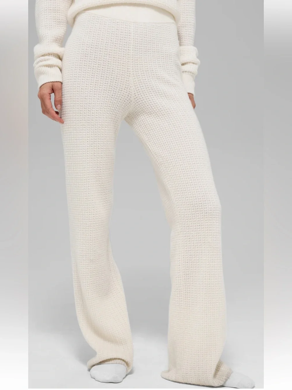 ALO Yoga Cream Wide-Leg Knit Pants